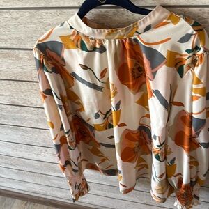 Women’s Blouse